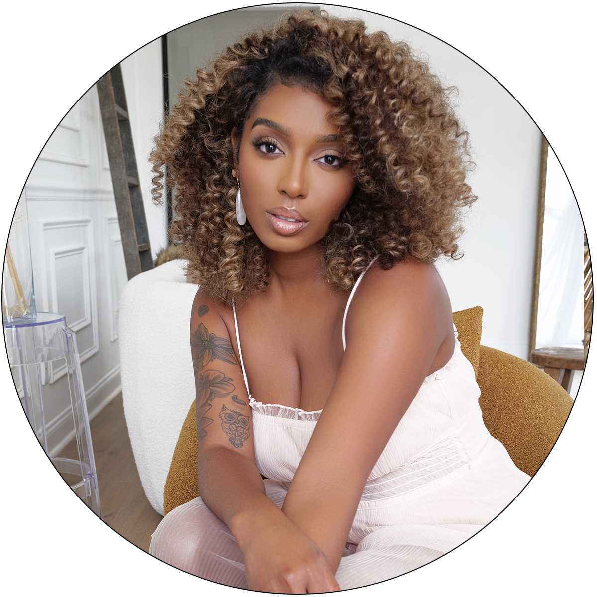 Blonde-Brown Sasha Curl - Clip In Hair Extensions True and Pure Texture